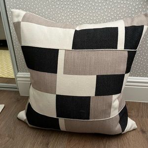 2 19” Square Modern Pillows Block Design